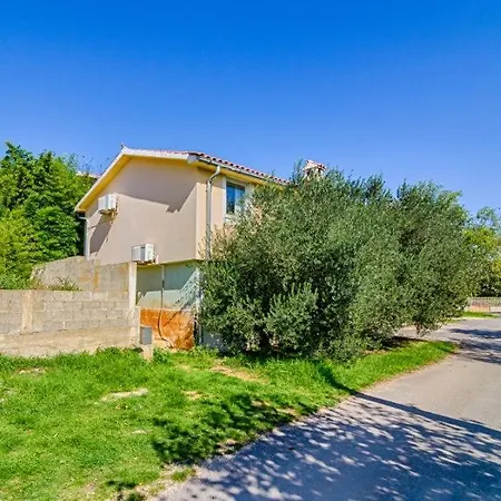 In With Terrace, Air Conditioning, Wi-fi شقة ميدولين